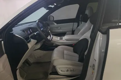 Xpeng G9