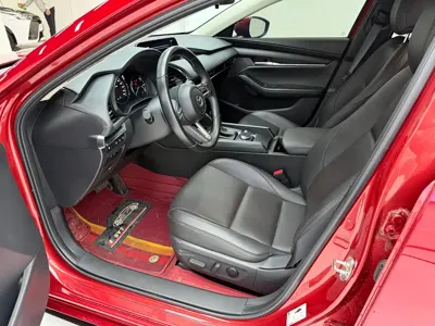 Mazda 3 Axela