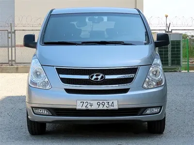Hyundai Starex