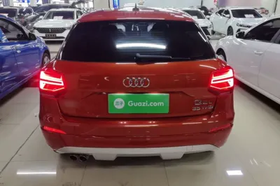 Audi Q2L