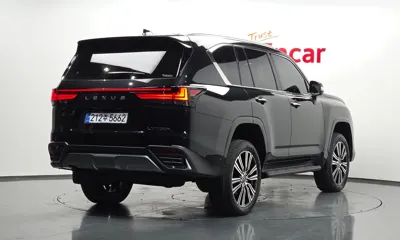 Lexus LX