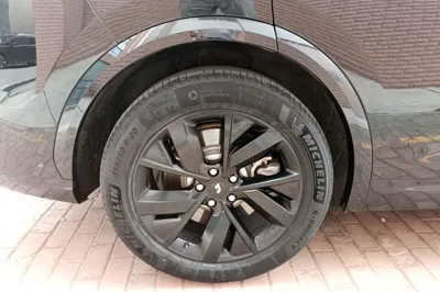 Li Auto L7