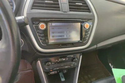 Suzuki S-Cross