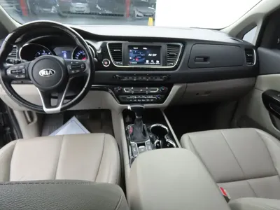 Kia Canival