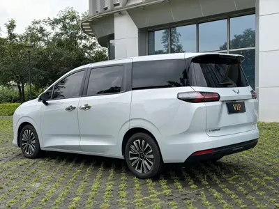Wuling 星光730
