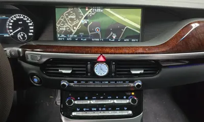 Genesis EQ900