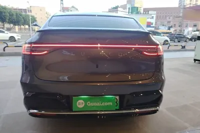 Hima Luxeed R7
