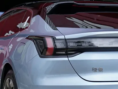 Zeekr 001