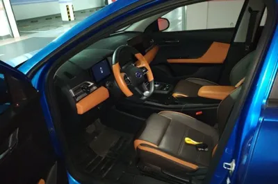 BYD e2