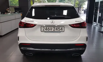 Mercedes-Benz GLA-Class