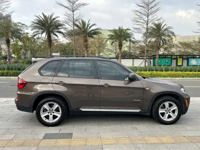 BMW X5 (Import)
