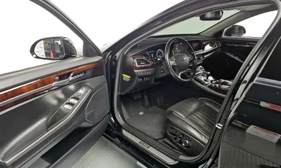 Genesis EQ900