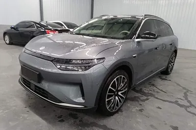 Leapmotor C11