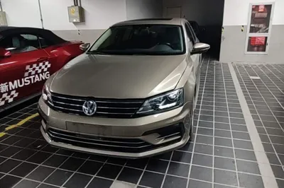 Volkswagen Sagitar