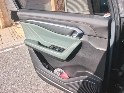 Geely Haoyue L