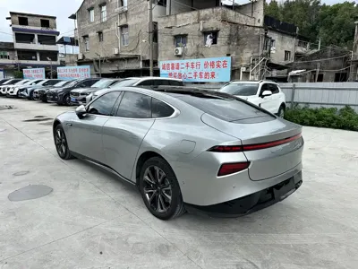 Xpeng P7