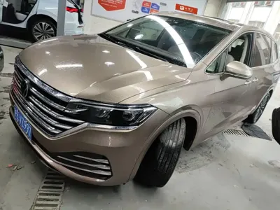 Volkswagen Viloran
