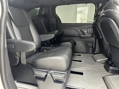 Toyota Granvia