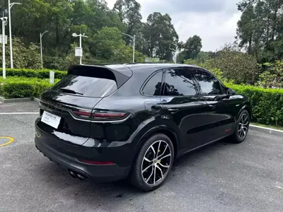 Porsche Cayenne Hybrid