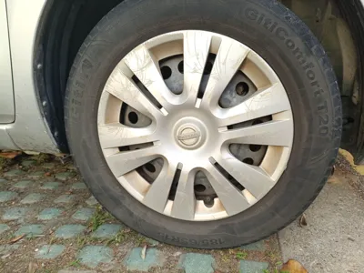 Nissan Livina