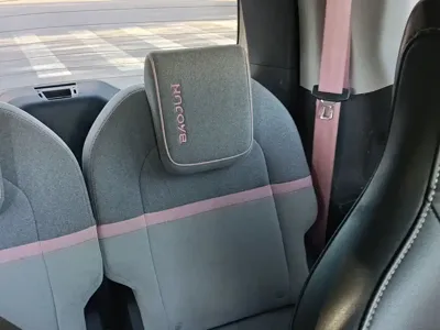 Baojun E300