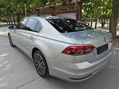 Volkswagen Phideon