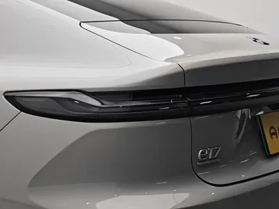 Nio ET7