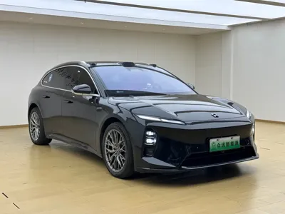 Nio ET5T