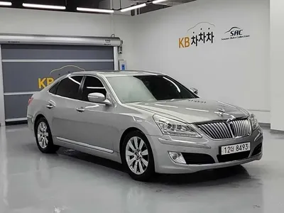 Hyundai Equus