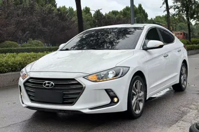 Hyundai Elantra (6th Generation