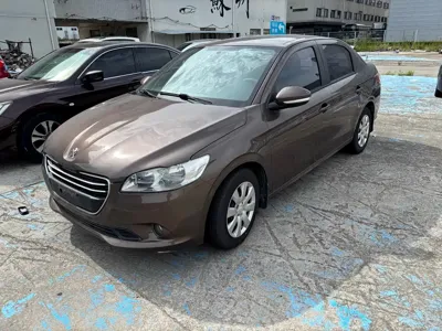 Peugeot 301
