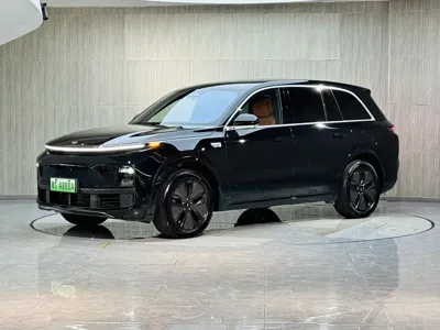 Li Auto Li L8