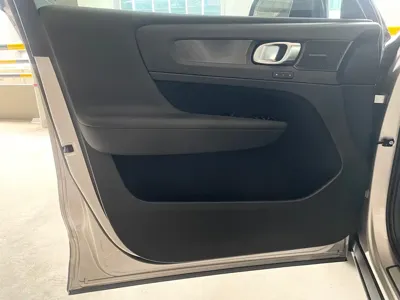 Volvo XC40 NEV