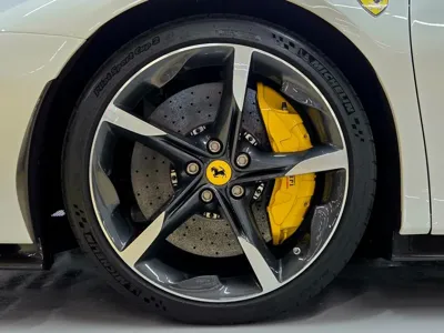 Ferrari SF90