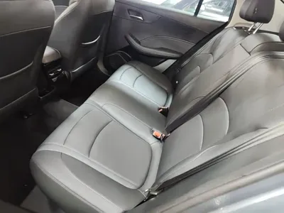 Roewe i5