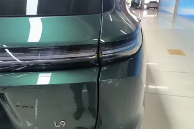 Li Auto L9