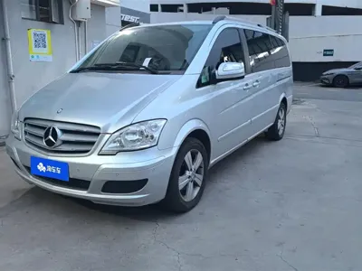 Mercedes-Benz Viano