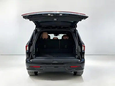 Lincoln Navigator