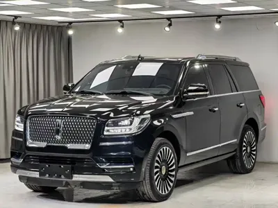 Lincoln Navigator