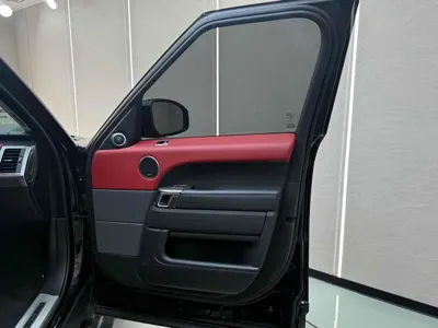 Land Rover Sport