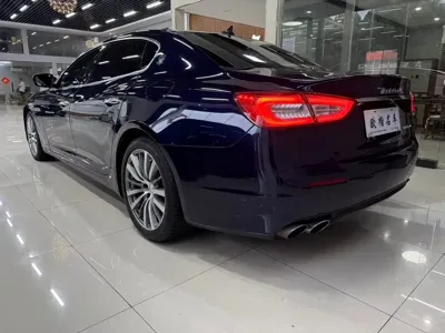 Maserati Quattroporte