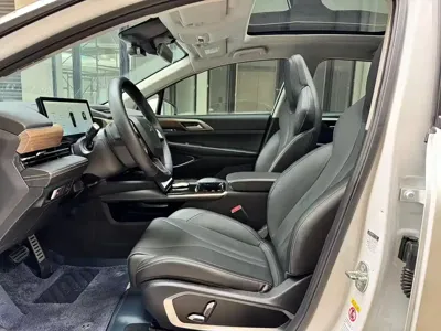 Xpeng P5