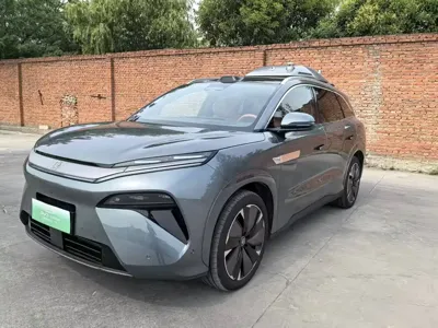 BYD 唐L