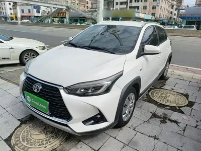 Toyota Yaris L