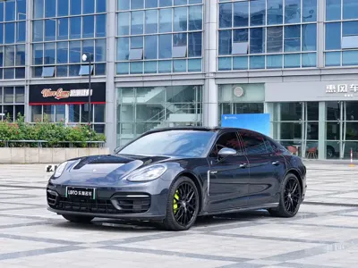 Porsche Panamera Hybrid