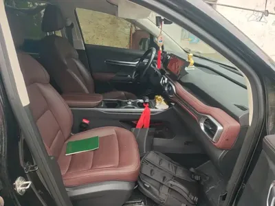 Geely Haoyue