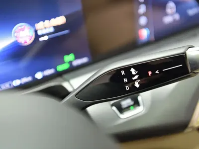 Buick GL8 Hybrid