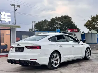 Audi A5 (Import)