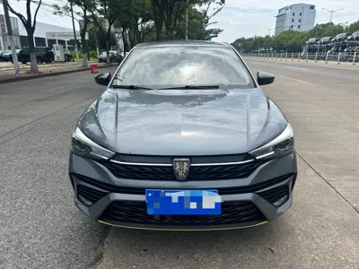 Roewe i5