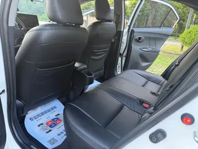 Toyota Yaris L